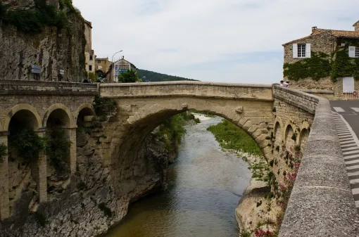 ✨ Or&Vintage : Une histoire qui continue de briller ✨, Avignon, Or & Vintage